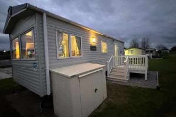 Y Nook- a cosy caravan at Presthaven, North Wales