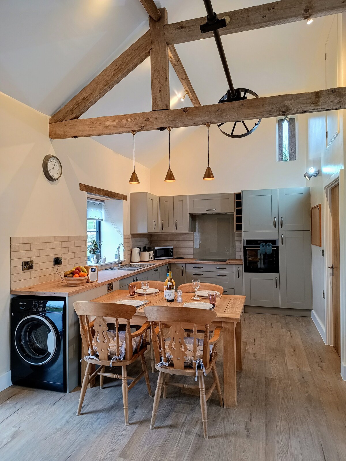 Granary Barn at Downhouse Farm