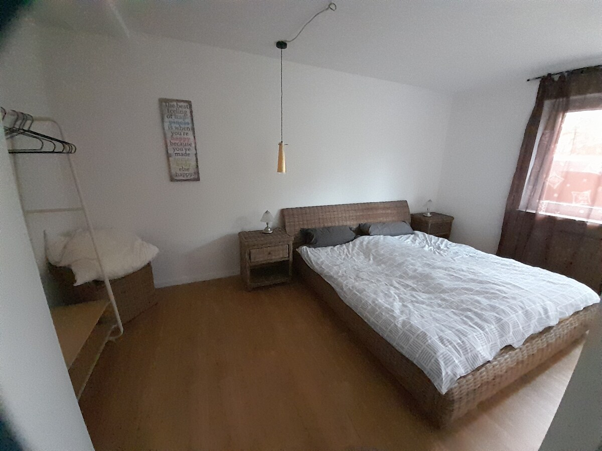 Ruhiges Appartement im Grünen