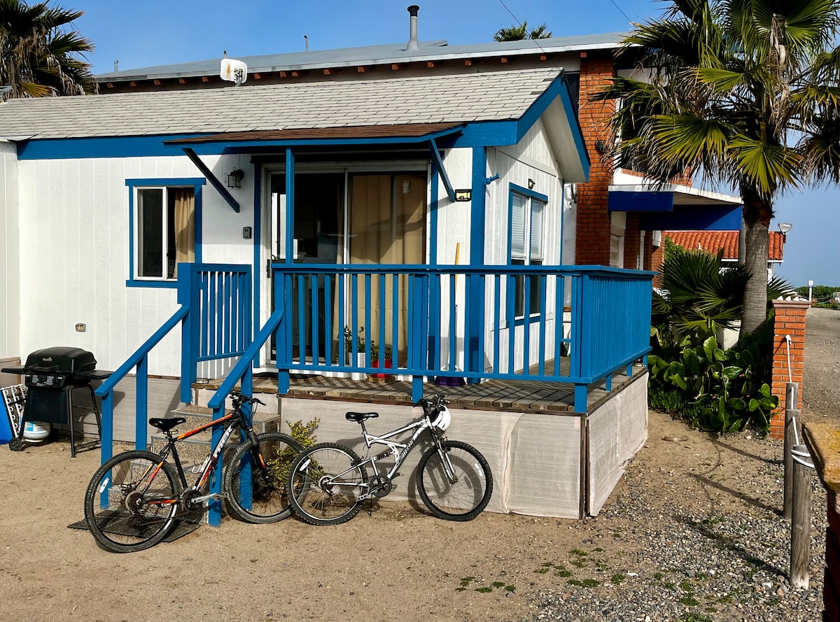 Casa Lumina - steps to the beach