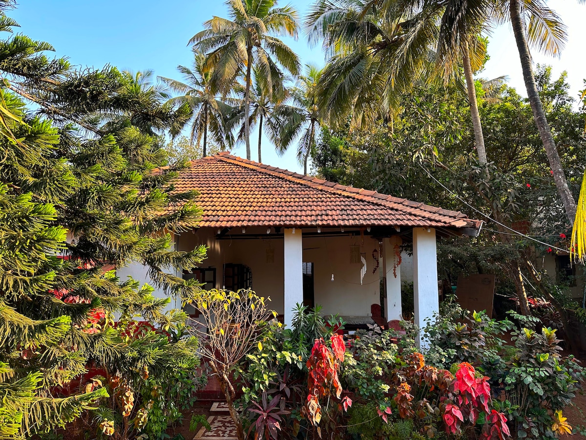 Paulo's Villa - 2 mins from Anjuna Beach