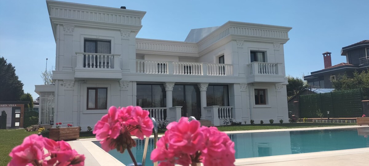 Luxury Villa in Tepekent