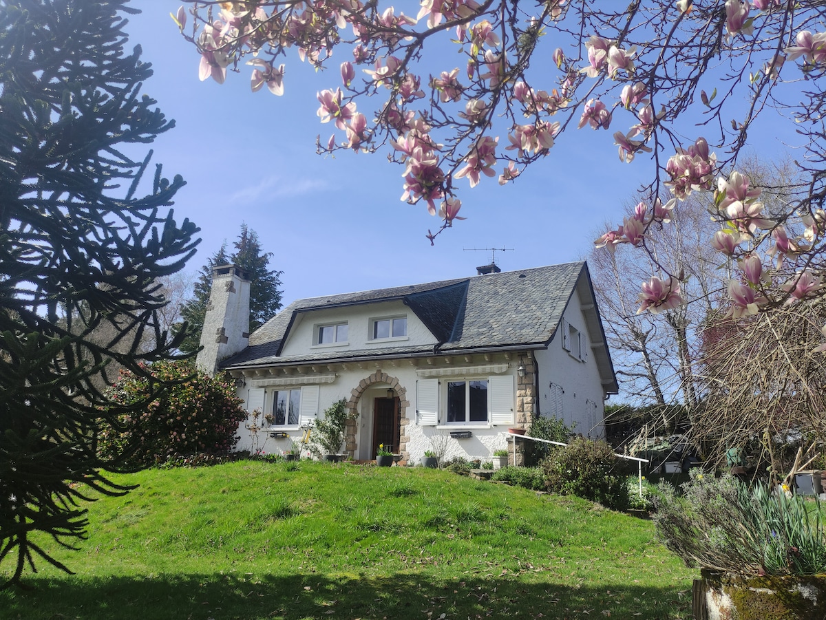 Chez Madeleine - Maison 11 pers. sur parc arboré