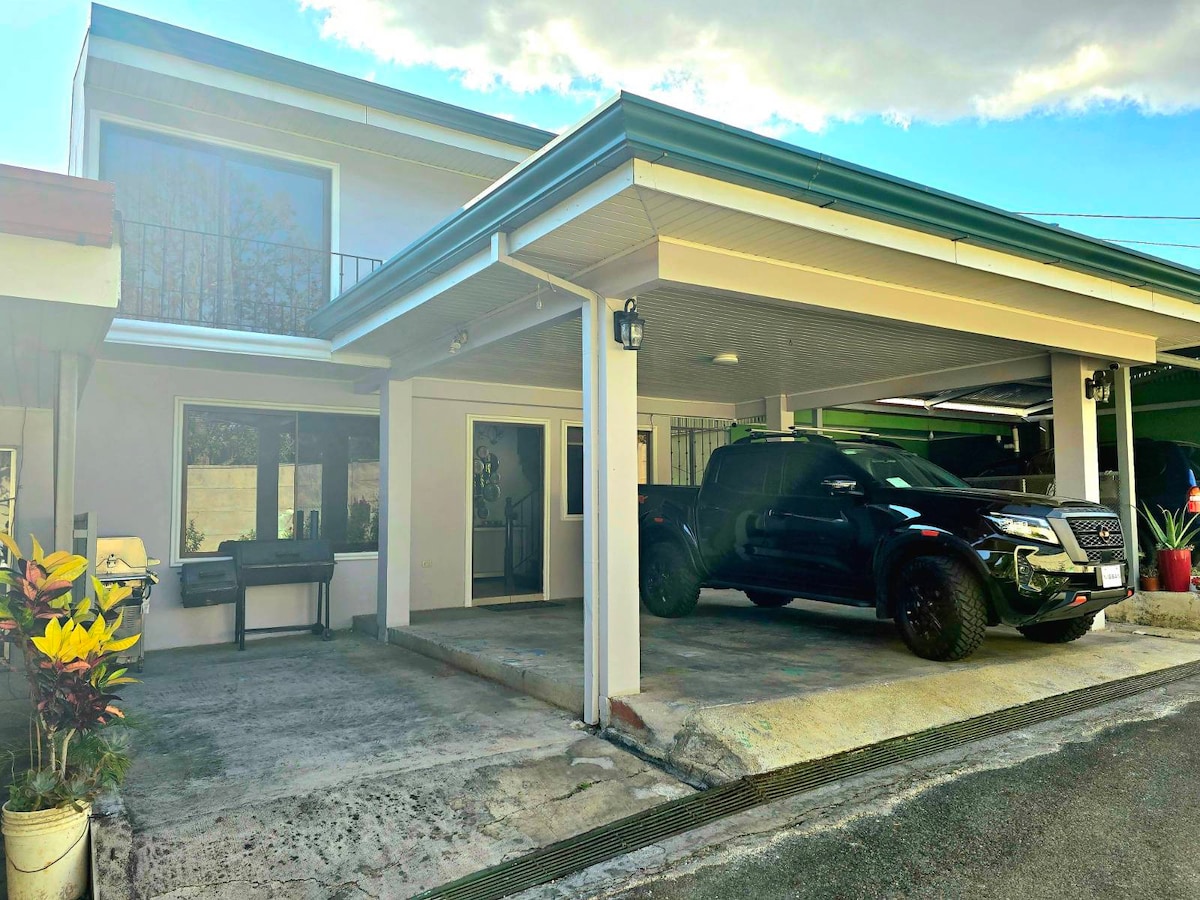 Stellar House near INCAE 7 min & Airport 19 min