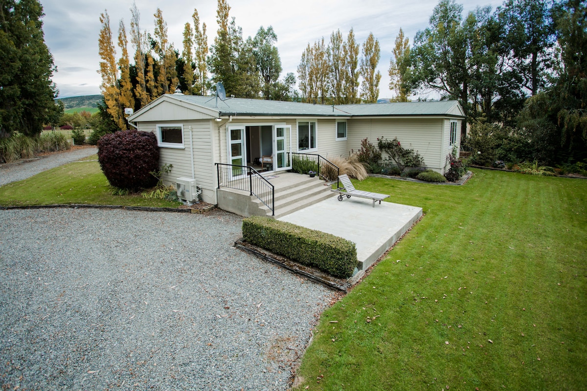 Castlemaine Cottage