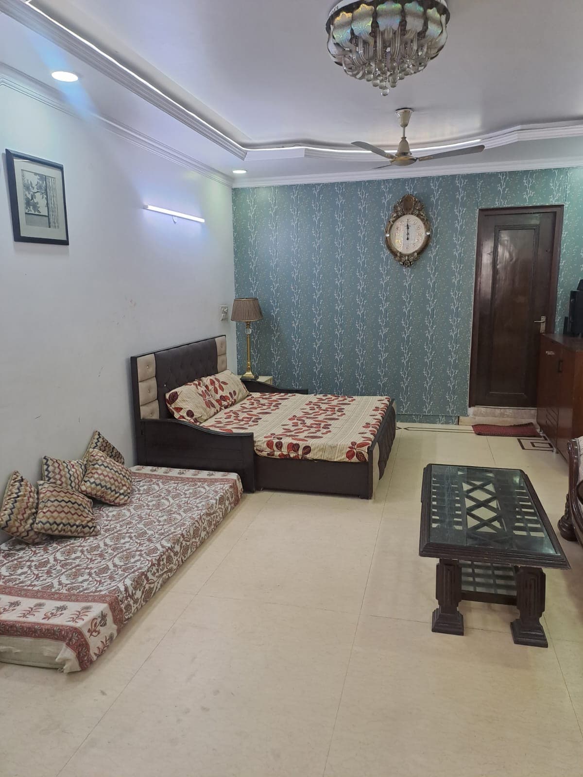 Separate room in Lajpat Nagar-South Delhi