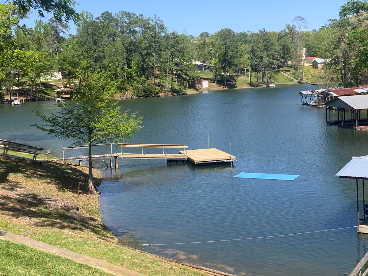 Hickory Hill Haven Lake Front