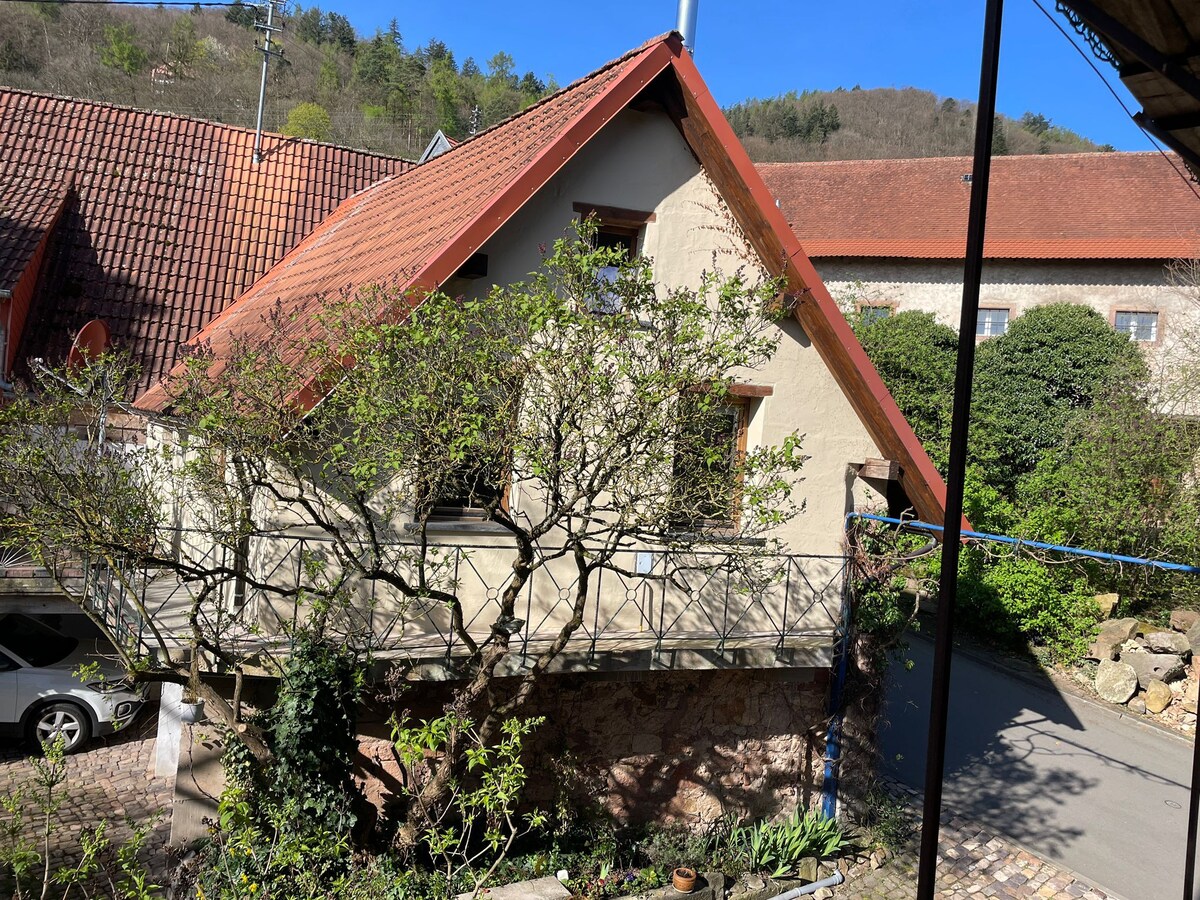 Charmantes Häuschen mit Terrasse