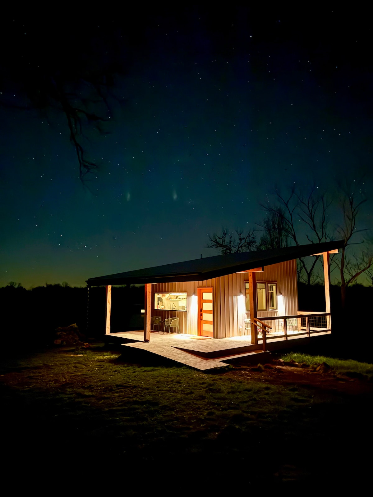 Scenic Highgrounds Modern Cabin - Chicory