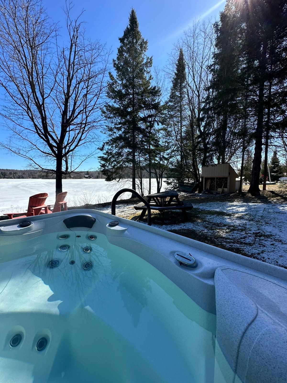 NEW*The Getaway: Luxe Lakefront w Hot Tub/Starlink