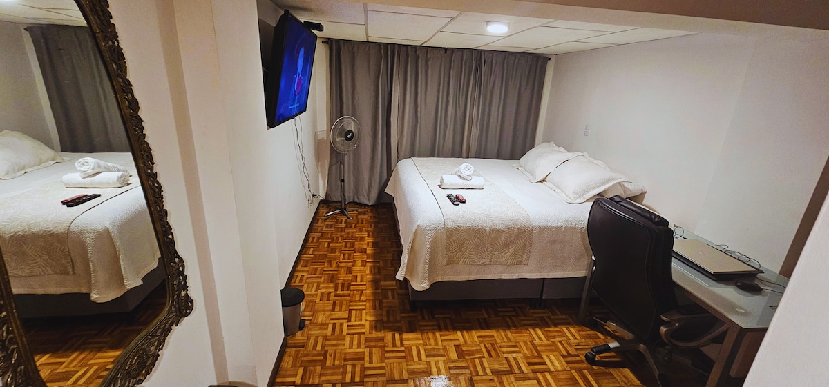 Room2- 11 min. camina a CC Cable Plaza y Zona Rosa