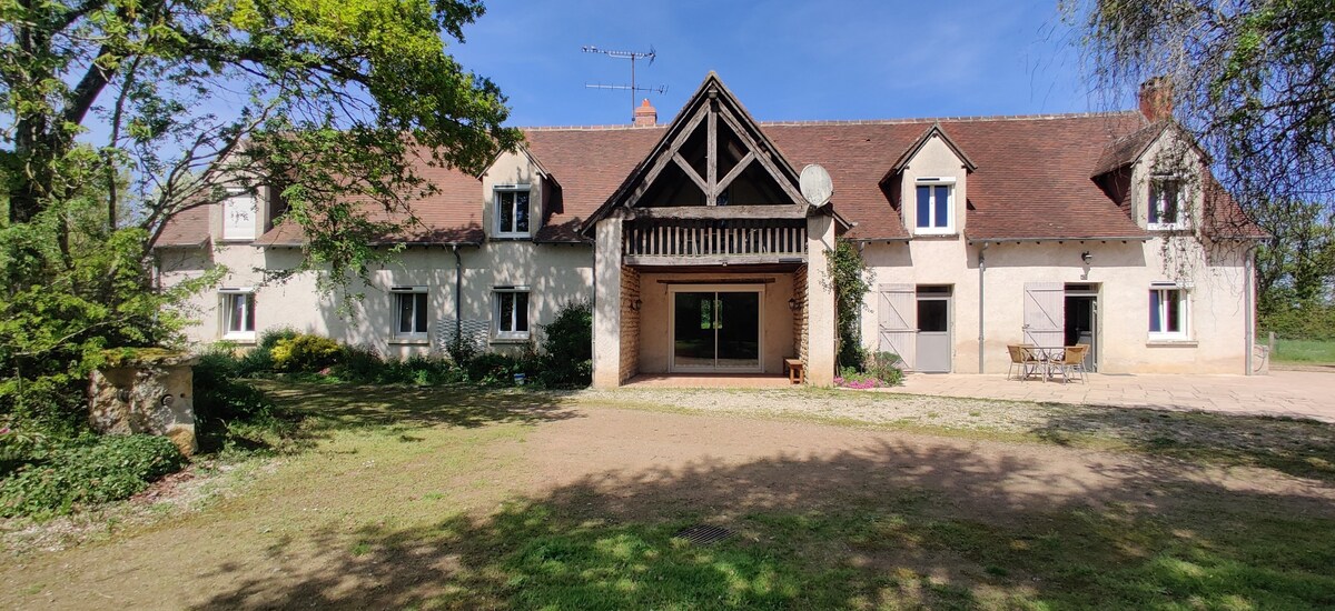 Maison au calme avec piscine