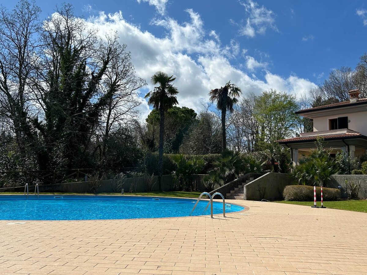 NEW Garda Golf Villa with pool and private garden