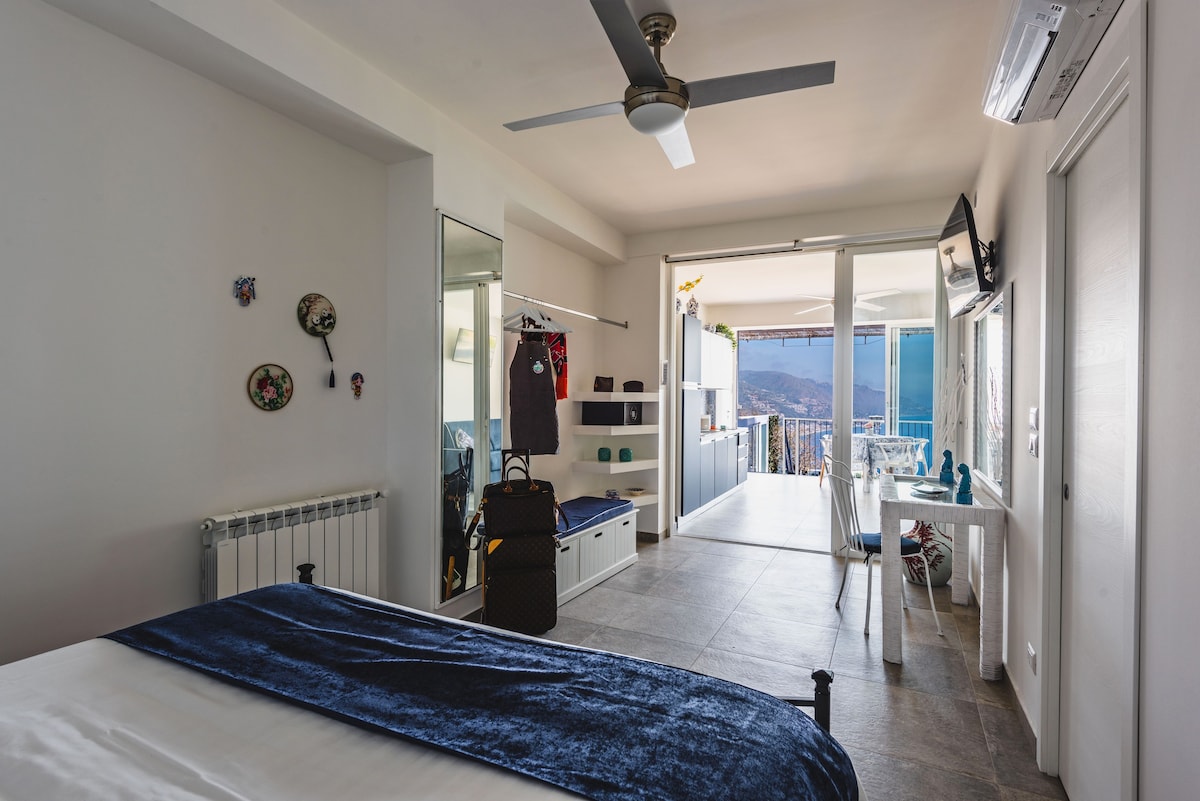 Dream View Suites Taormina App 2