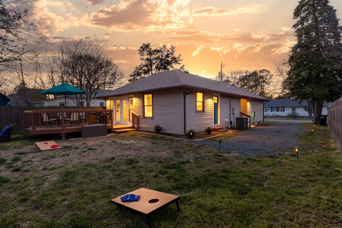 Pegs Pearl-firepit/deck/golf cart beach community