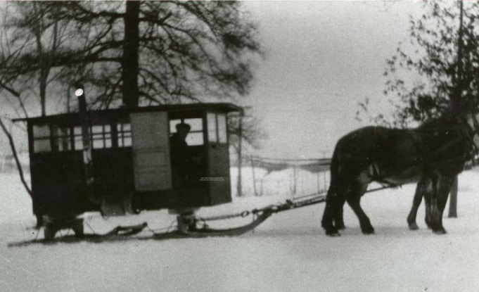 Horse-Drawn School-Sleigh Cabin