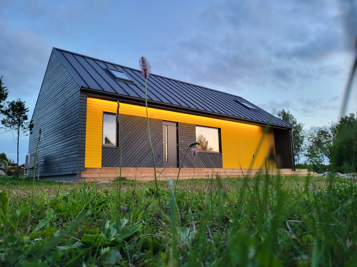 Linnulennu holiday house on Muhu island