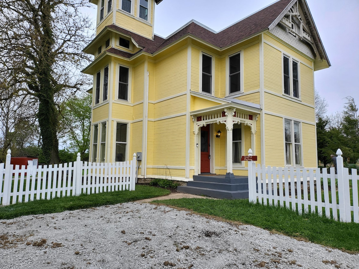 Historic Home near WEC & Renaissance