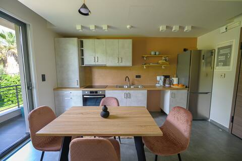 Antinea Olympian Villa North studio