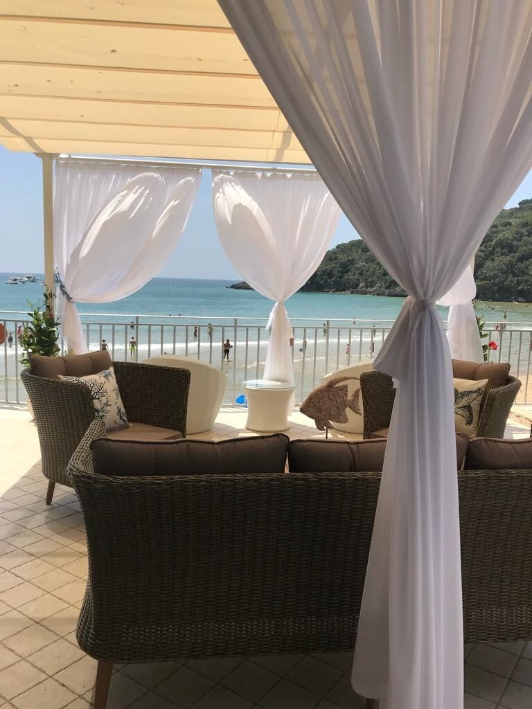 Spiaggia privata+terrazza+parcheggio gratuito