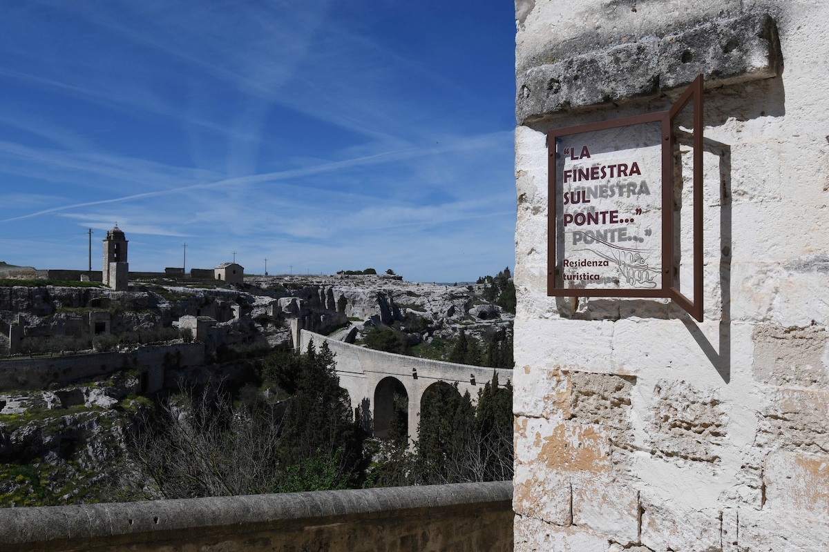 "La finestra sul ponte"