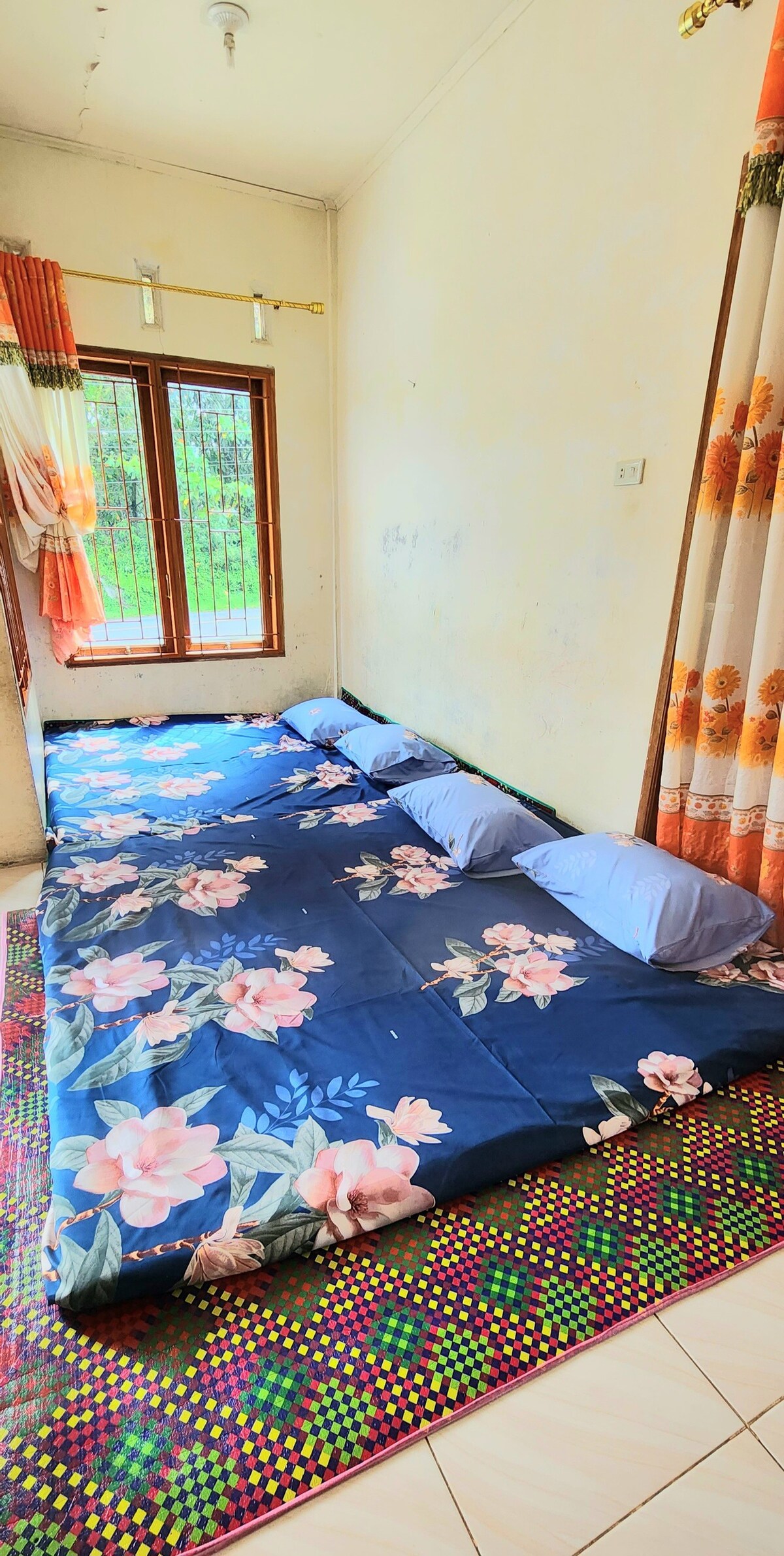 Homestay waterfront Pangururan