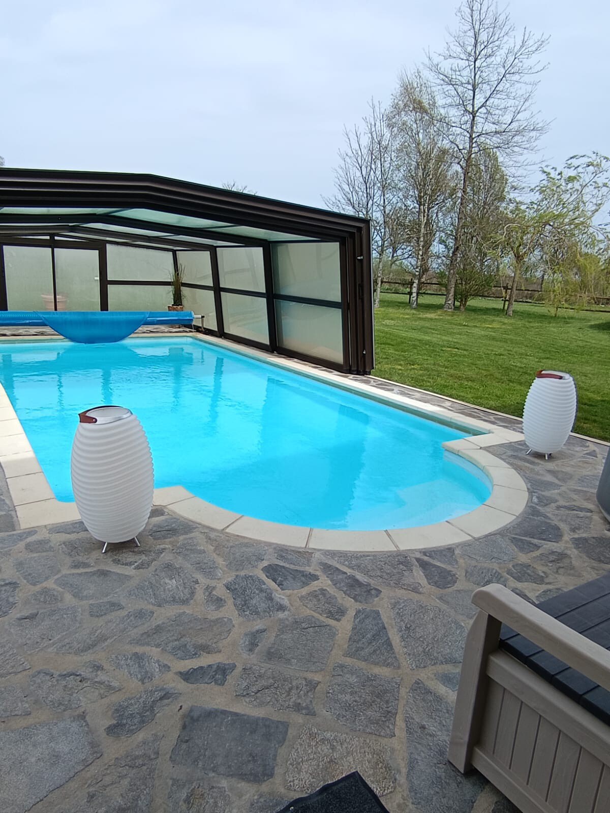 Maison détente (Piscine-Jacuzzi, Pétanque,Chevaux)