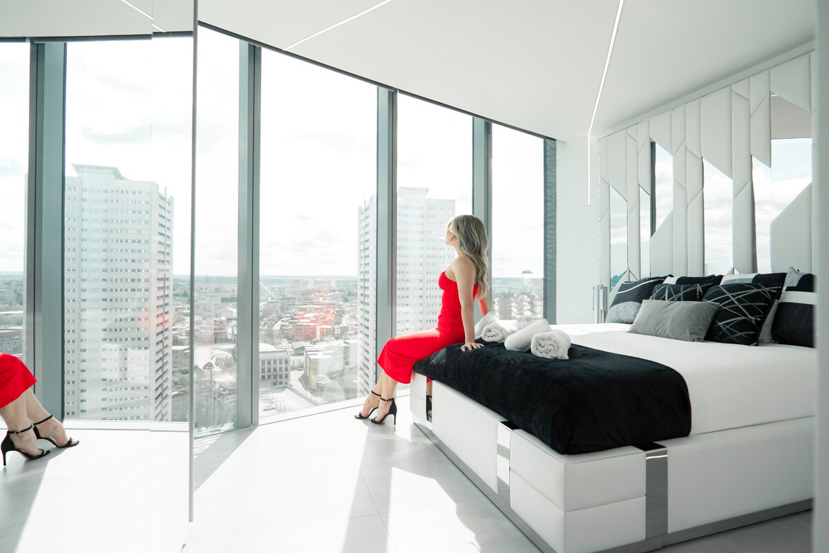 Skygenic | Luxury 2 Bed Apartment