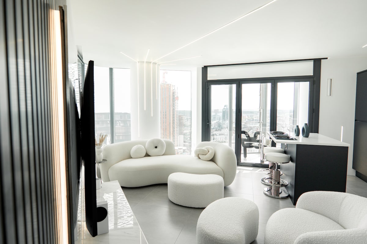 Skygenic | Luxury 2 Bed Apartment