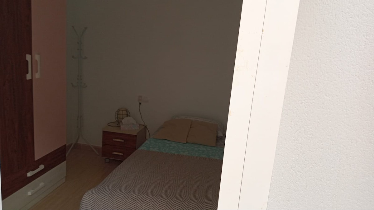 Single Room in Aguadulce, Spain