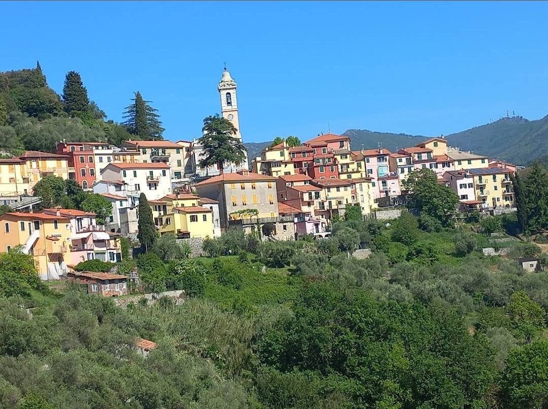 Appartamento tra 5 Terre e Portofino, scorcio mare