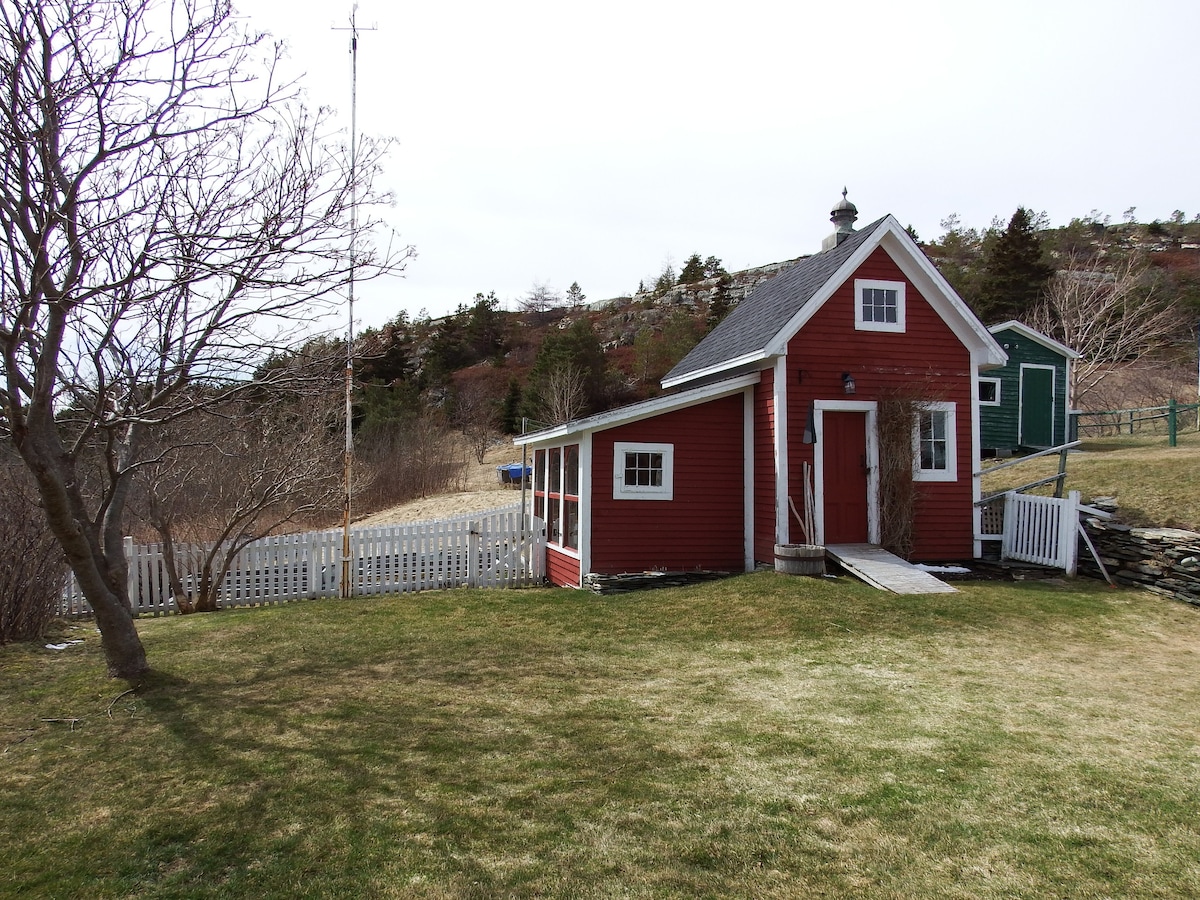 Traditional Saltbox Home