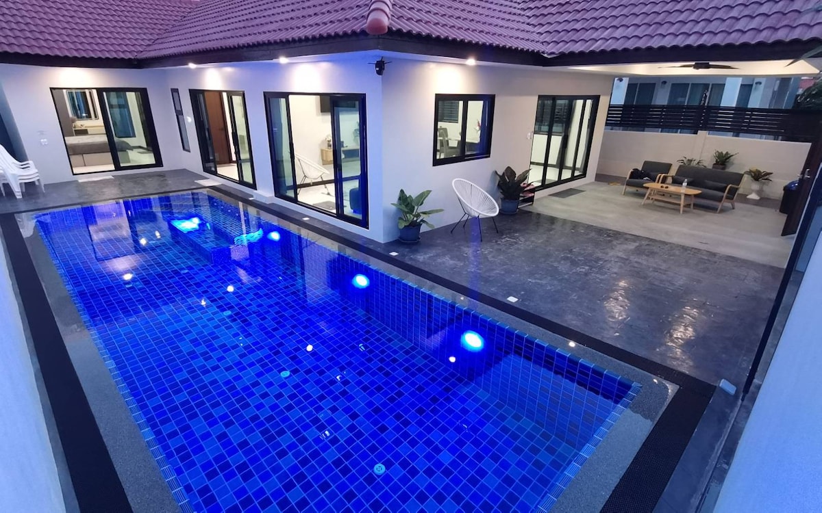 Experience Perfect Swimming pool water & Jacuzzi
