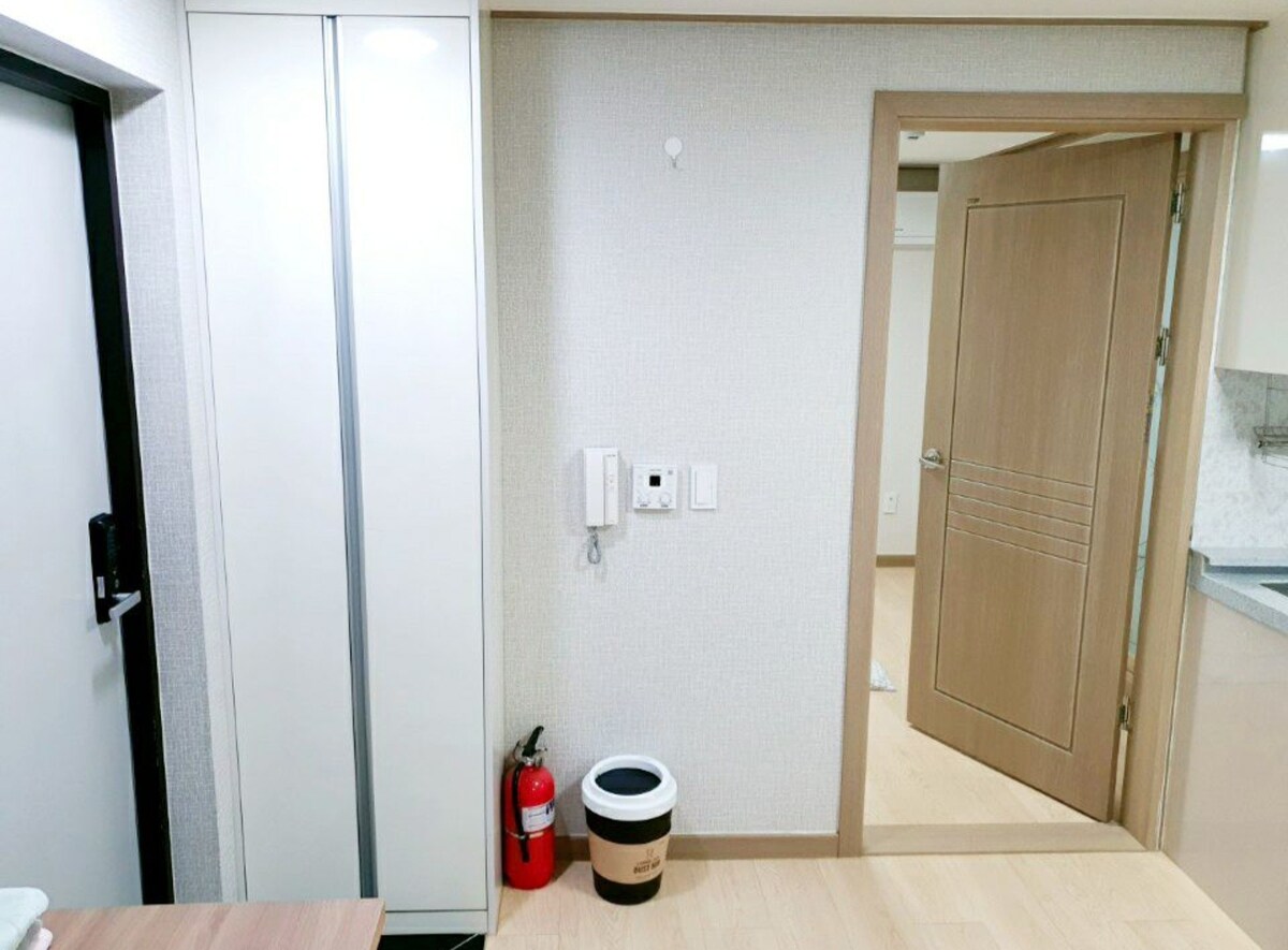 303 Pyeongtaek Songtan Seojeong-dong全套双房短期长期住宿别墅