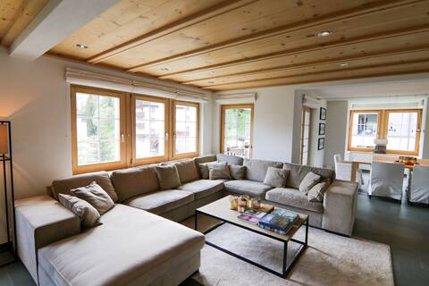 Chalet Badrutt by Arosa Holiday