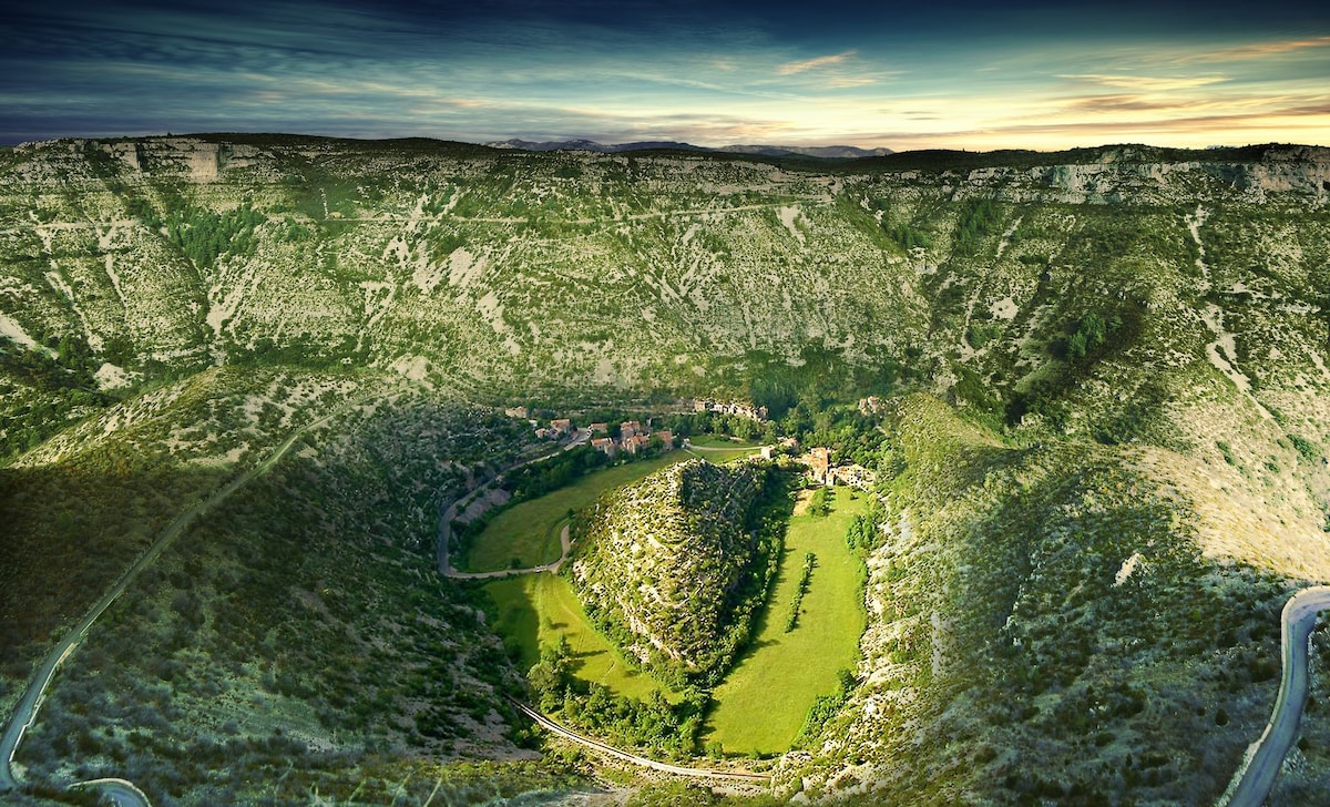 Au fond du Cirque de Navacelles