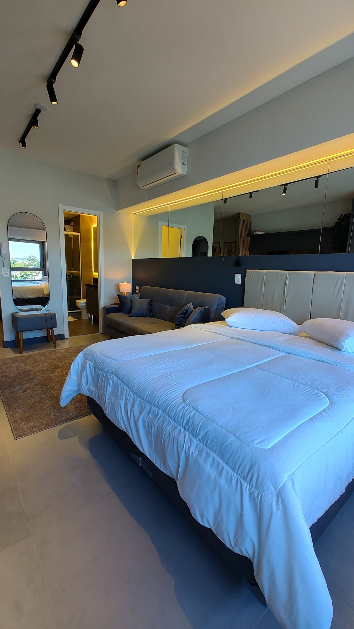 Luxury and Comfort in NEW Loft!