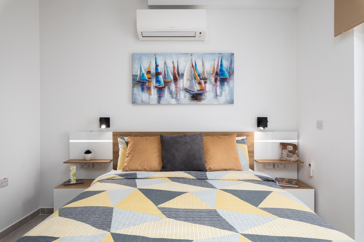 Blue Hues -舒适的1卧室顶层公寓|靠近瓦莱塔