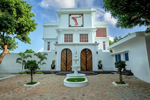 T Resort 3- Bedroom Pvt Pool Villa