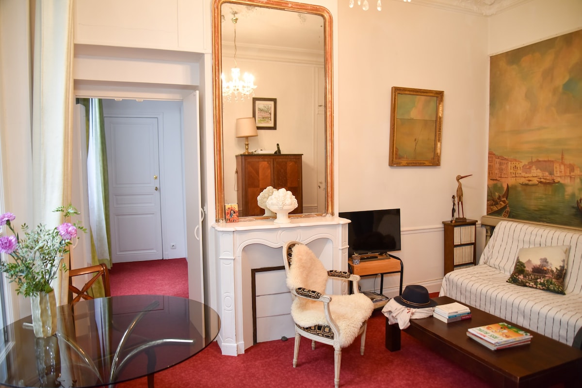 Typical parisan haussman flat