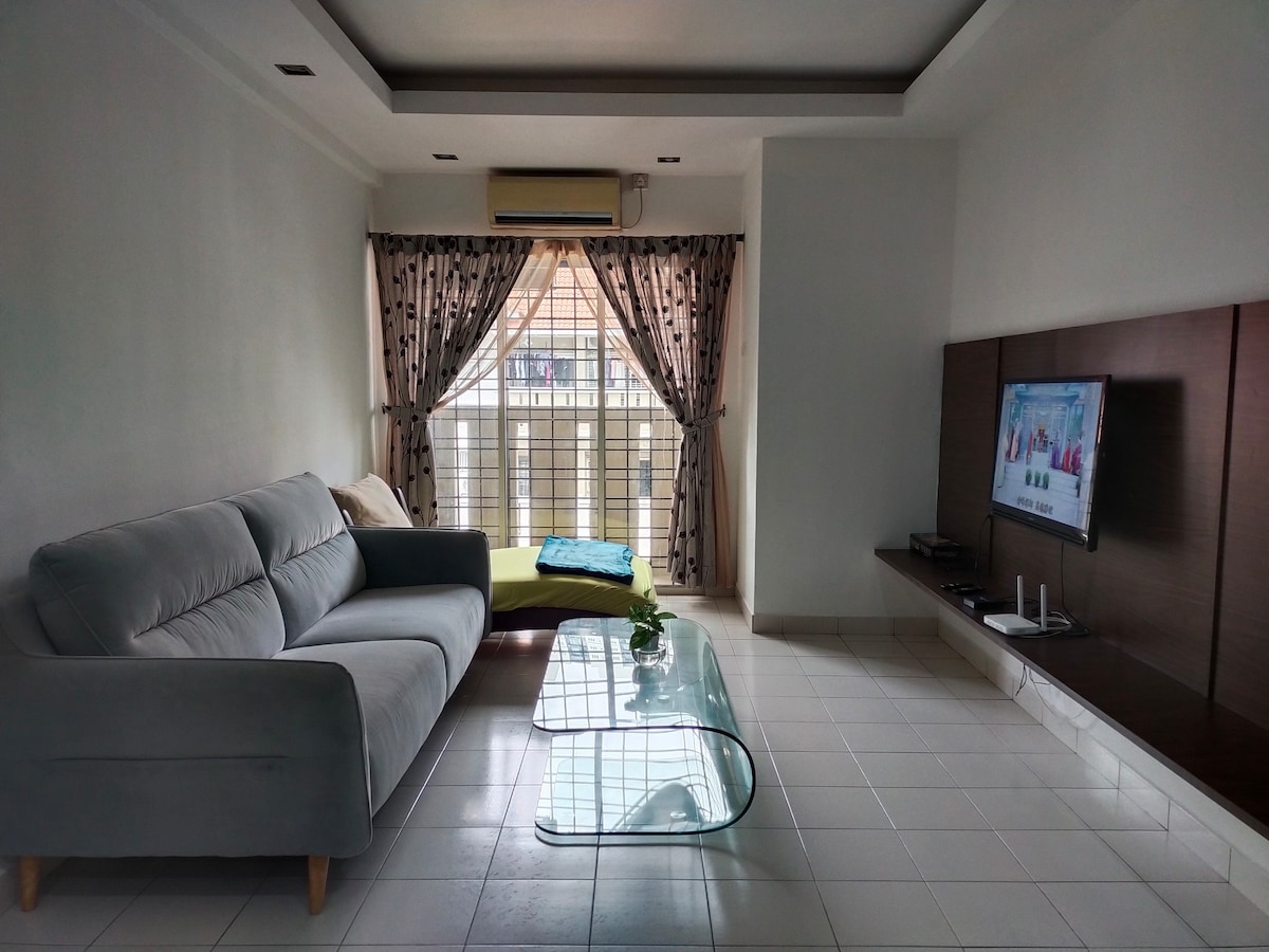 Kepong MRT附近的舒适公寓