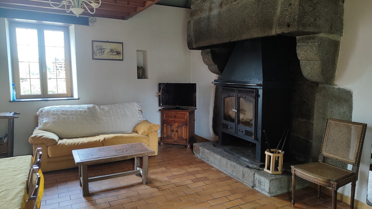 Maison de charme au cœur d'un village de l'Orne