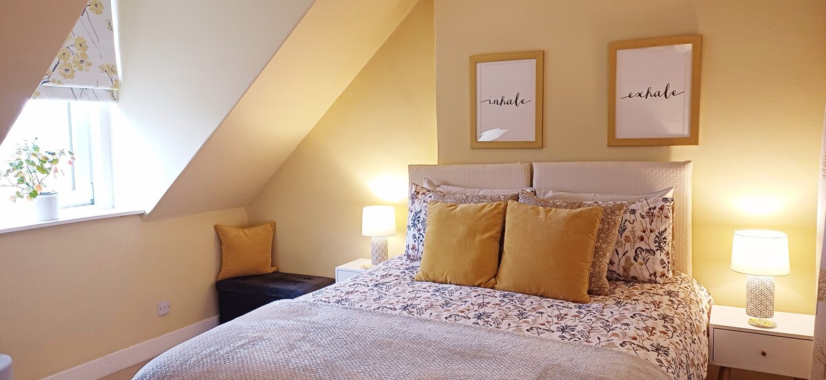 The Nest- Cosy cottage in Melrose. Dog friendly.