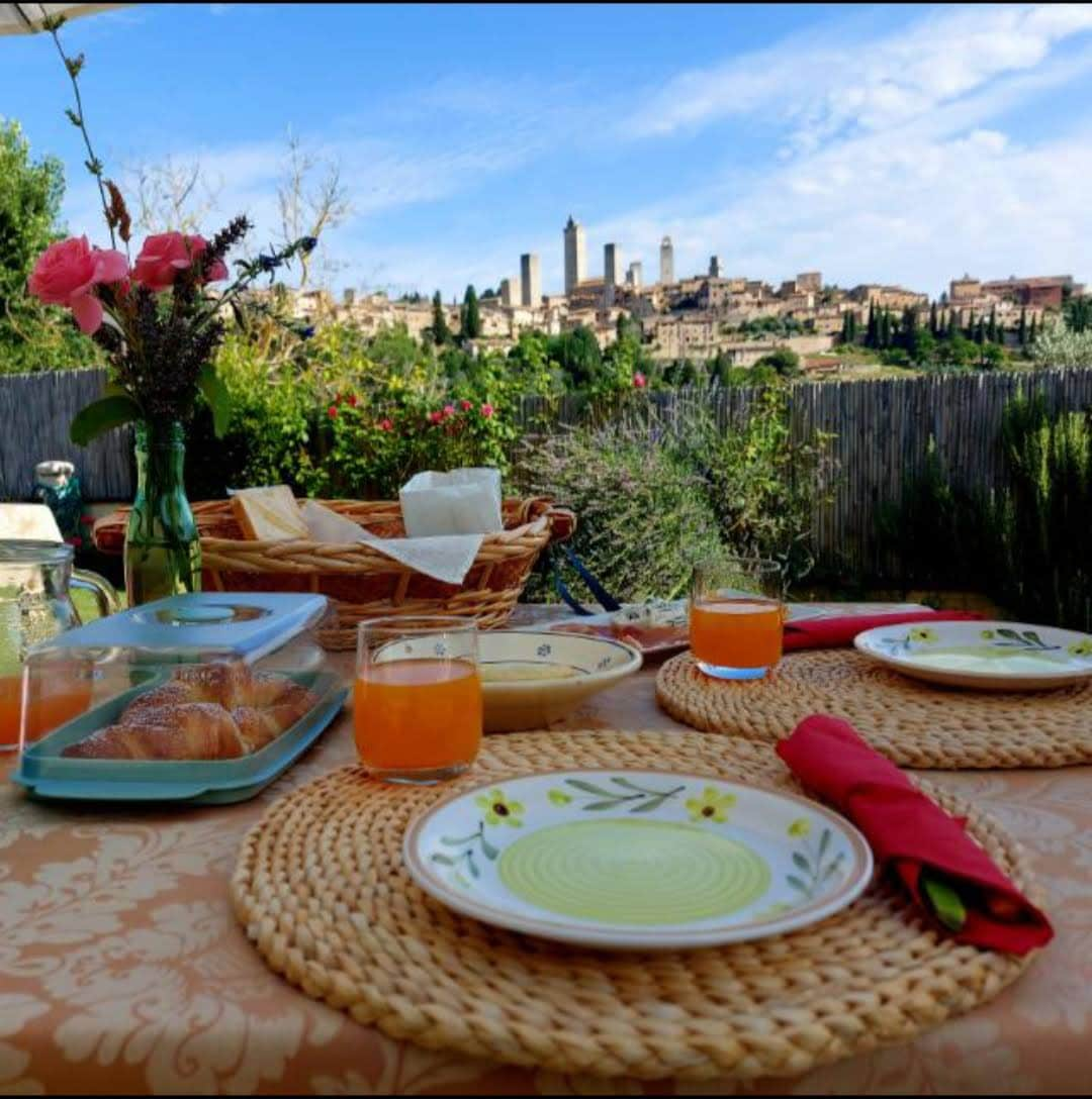 Doppia con colazione e parcheggio Il Fienile