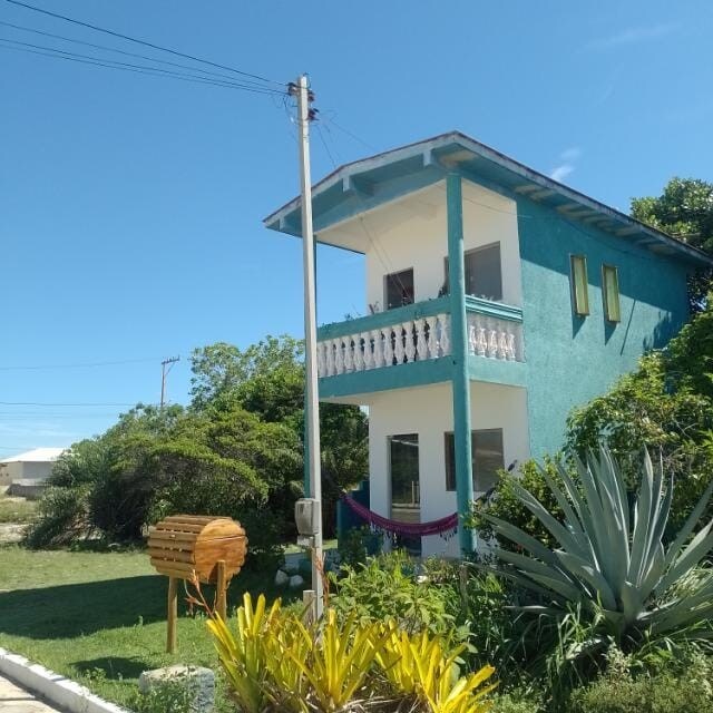 Casa Azul na Praia de Guaratiba - BA (top)