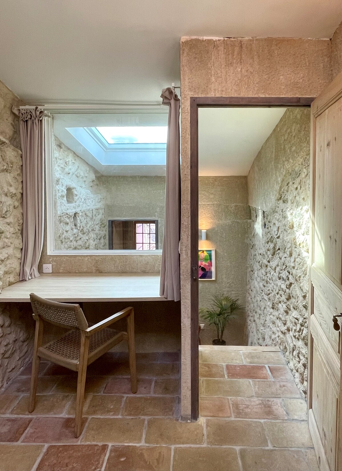 A charming stone house in the heart of the village