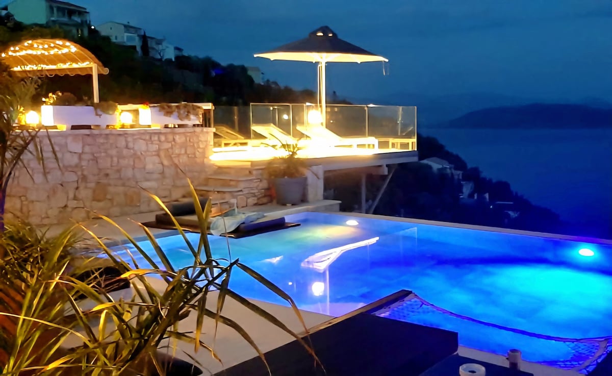 Villa Casa Del 'mare, Agni bay, NEcoast Corfu (6 +1)