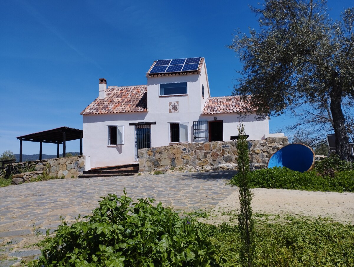 Casa rural "CERRO CARLOTA"