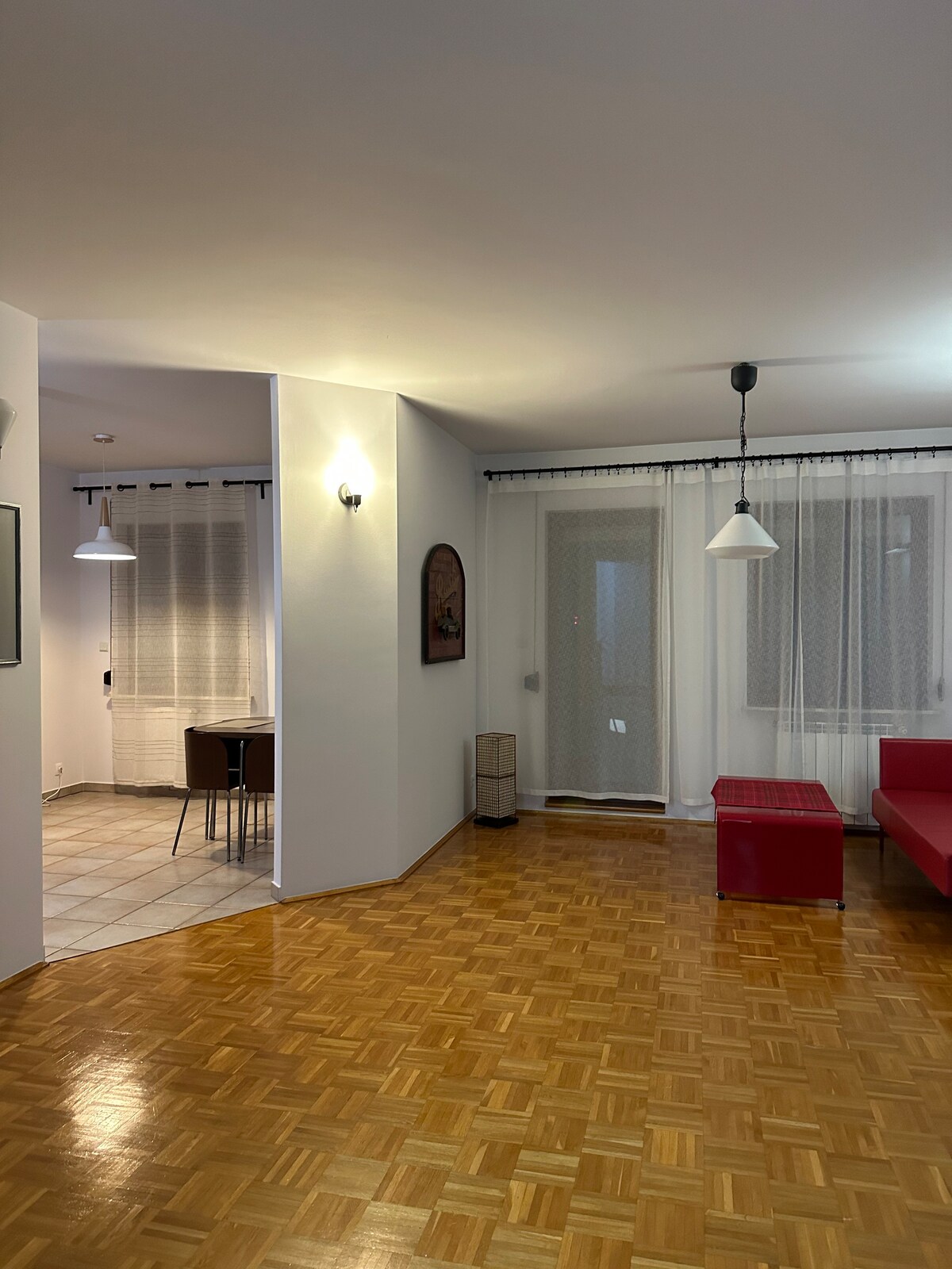 duży 4 pokojowy apartament (167m) w Toruniu