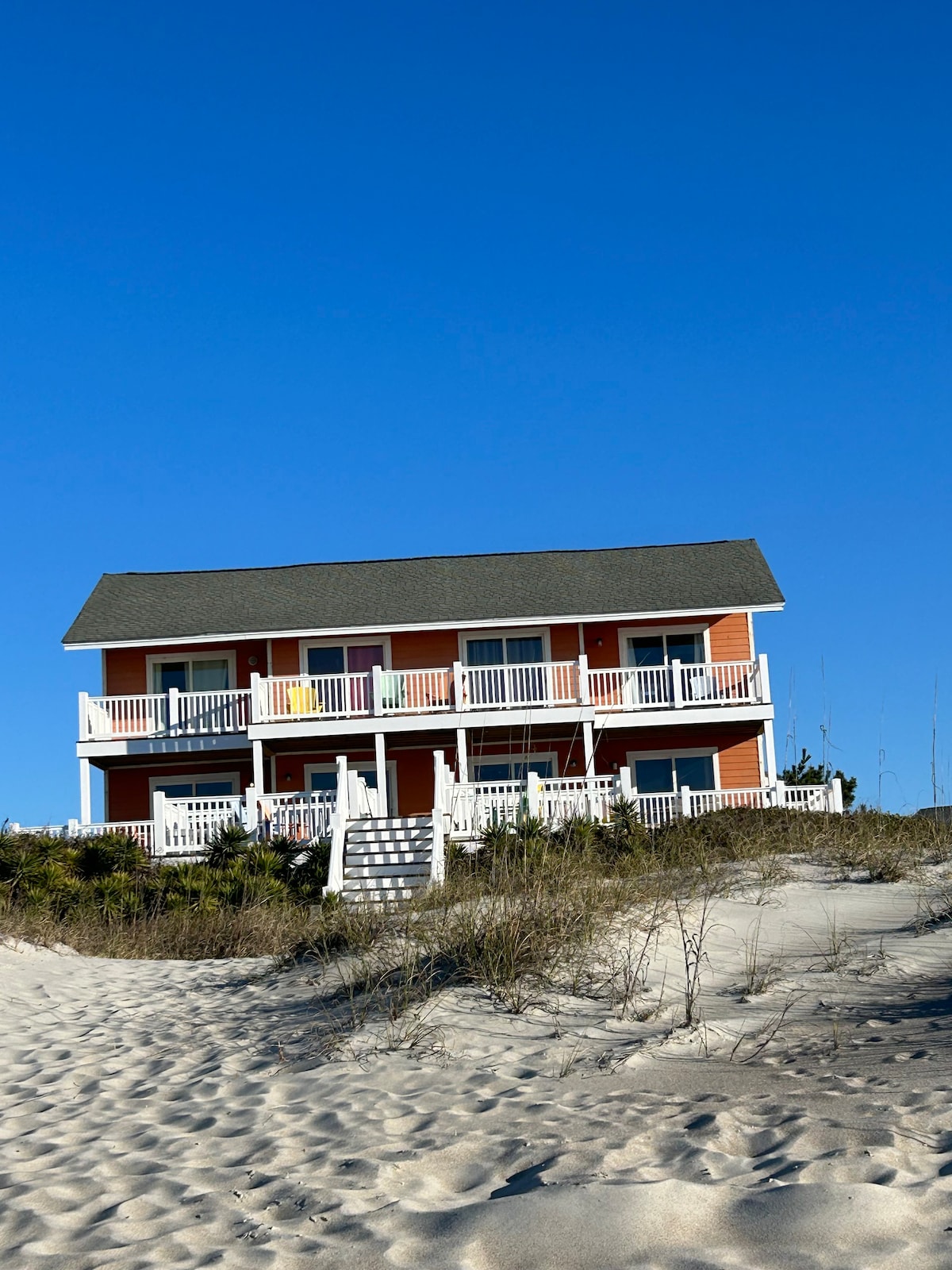 Latitudes--Beautiful Oceanfront 5 Bedroom Duplex